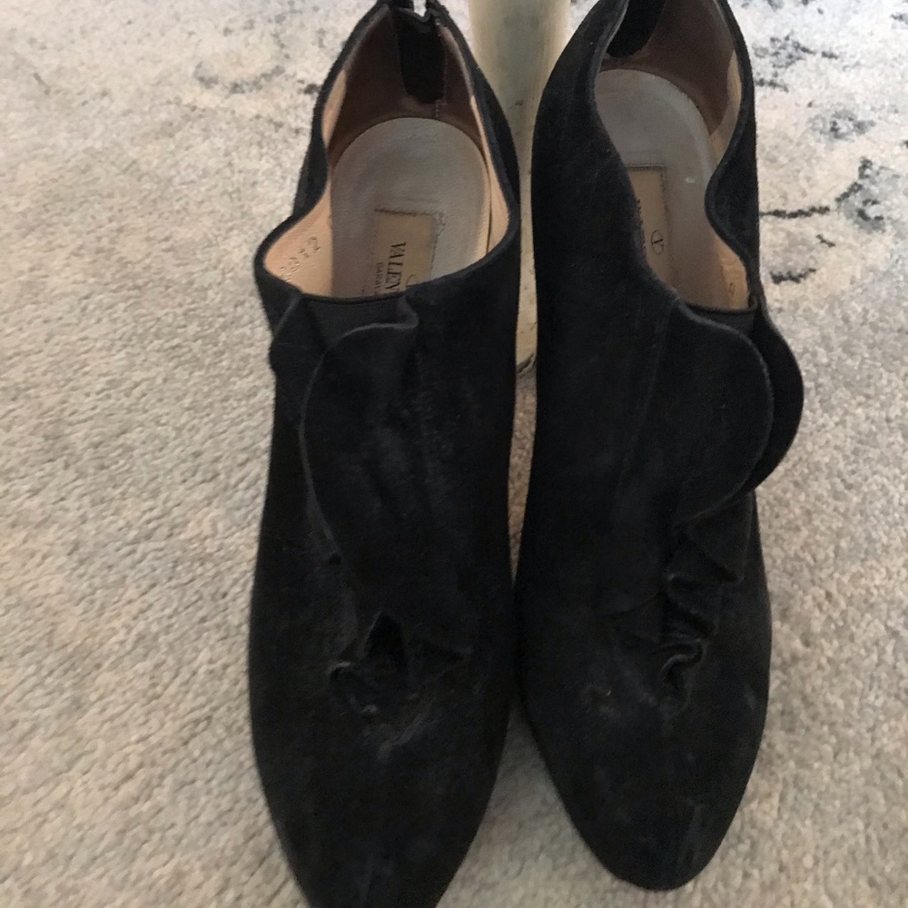 AUTHENTIC VALENTINO BOOTIES!!